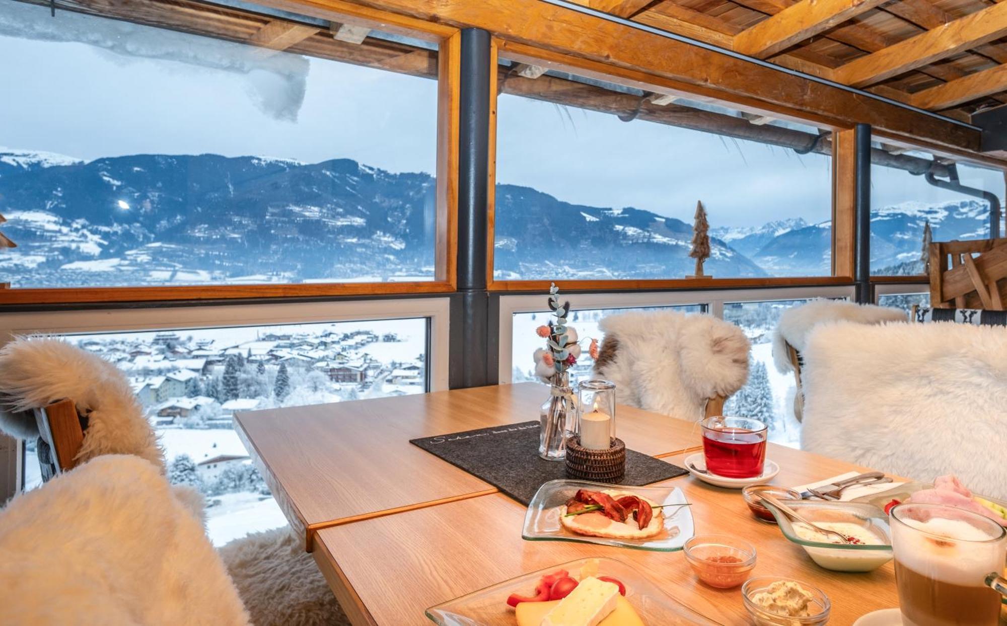 Panorama Hotel Guggenbichl - Inkl Sommerkarte, Einmaliger Eintritt Ins Tauern Spa & Bester Ausblick Ueber Kaprun Exteriör bild