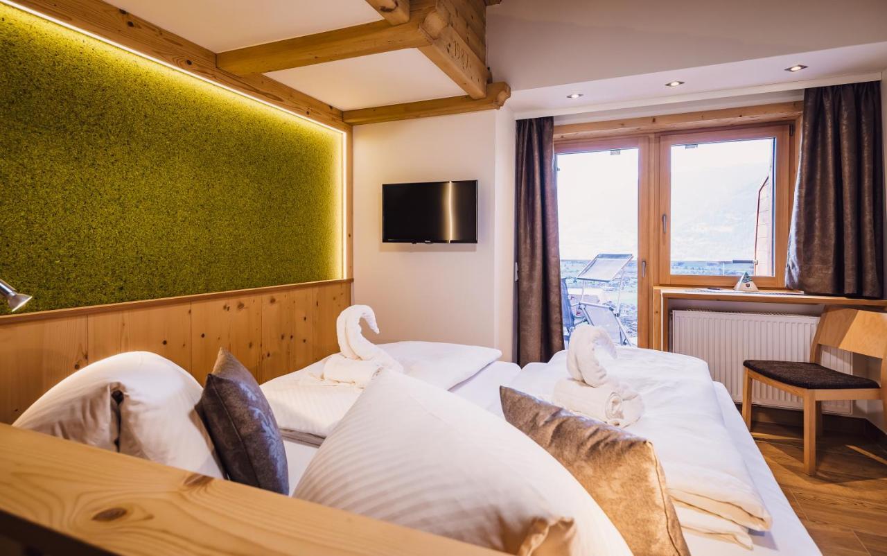 Panorama Hotel Guggenbichl - Inkl Sommerkarte, Einmaliger Eintritt Ins Tauern Spa & Bester Ausblick Ueber Kaprun Exteriör bild